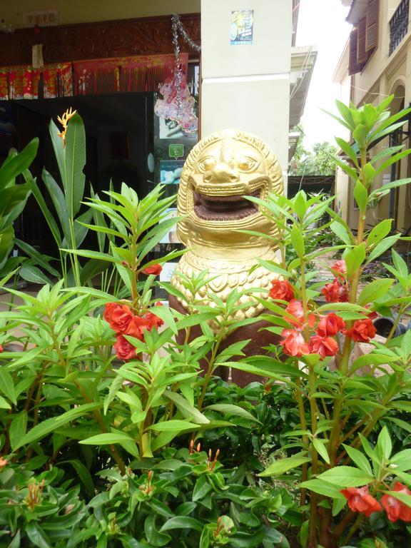 Angkor Reas Guesthouse เสียมราฐ ภายนอก รูปภาพ