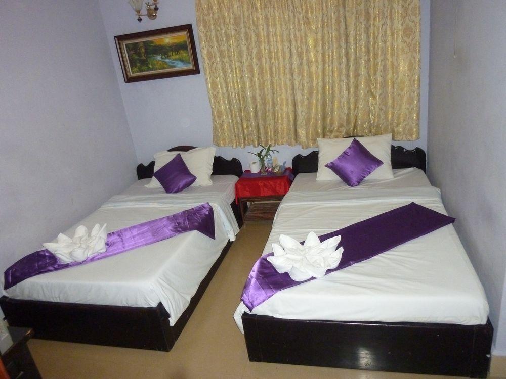 Angkor Reas Guesthouse เสียมราฐ ภายนอก รูปภาพ