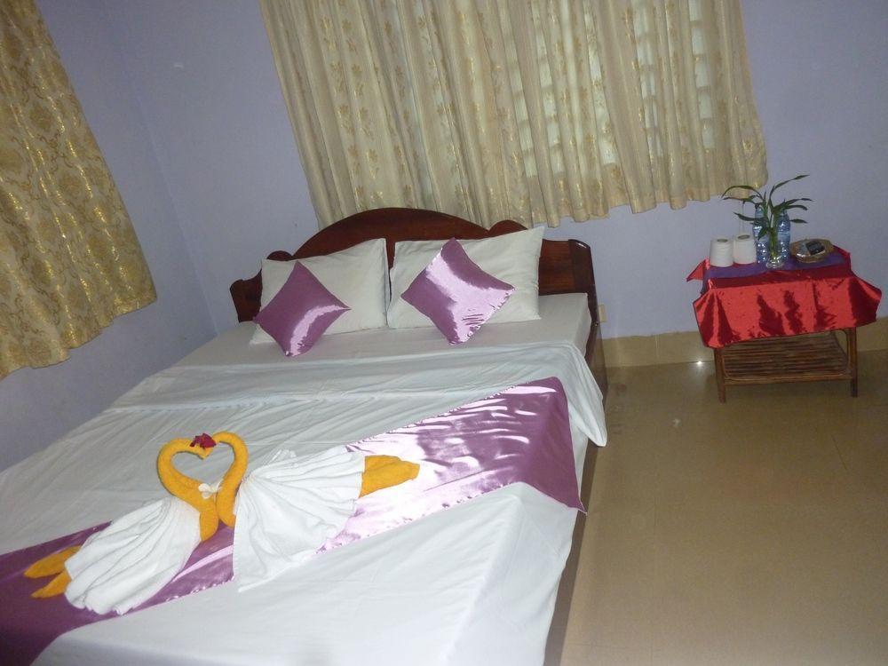 Angkor Reas Guesthouse เสียมราฐ ภายนอก รูปภาพ